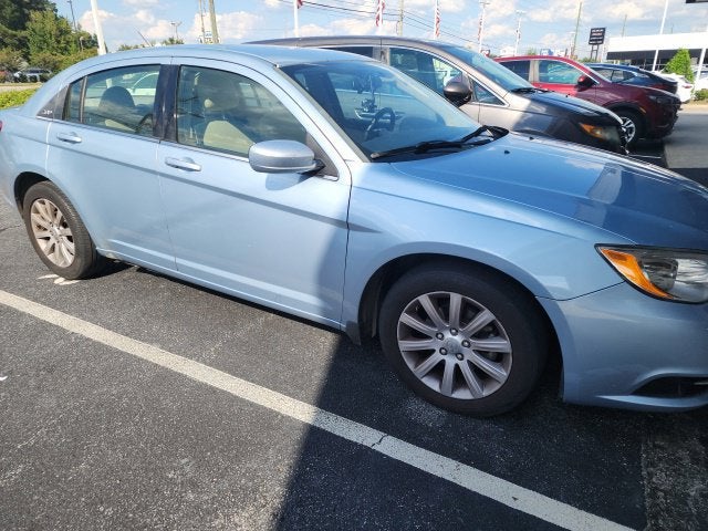 2013 Chrysler 200 Touring