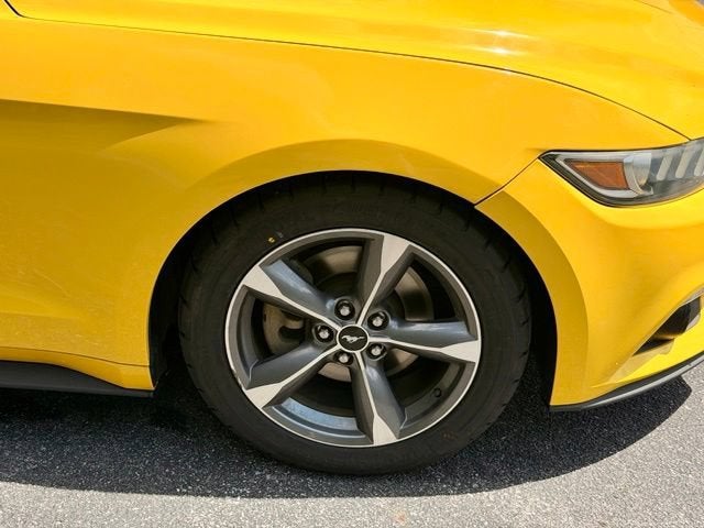 2016 Ford Mustang V6