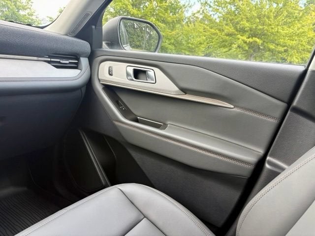 2026 Ford Explorer Active w/100A Pkg