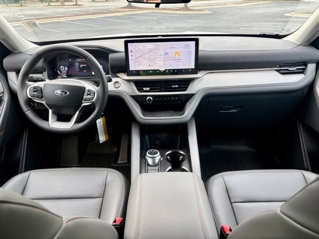 2026 Ford Explorer Active w/100A Pkg