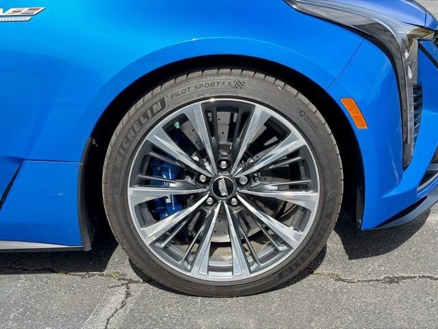 2025 Cadillac CT5-V V-Series Blackwing