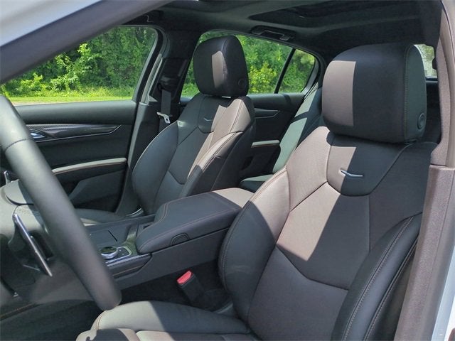 2025 Cadillac CT5 Sport