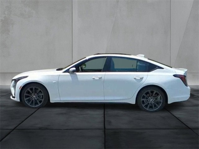 2025 Cadillac CT5 Sport