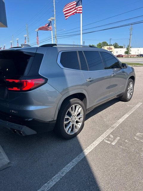 2025 GMC Acadia Denali