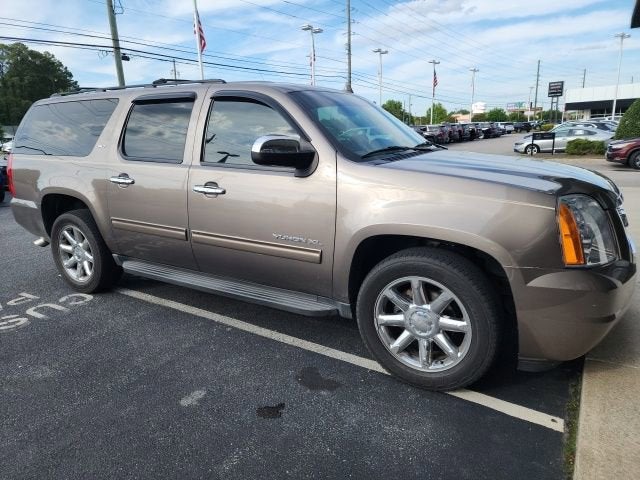 2011 GMC Yukon XL SLT
