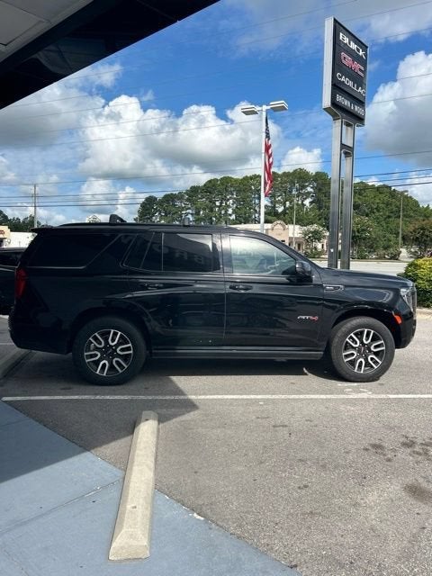 2023 GMC Yukon AT4
