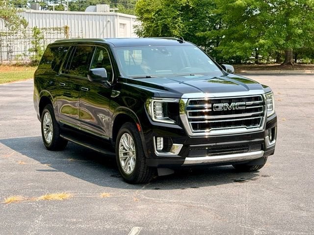 2022 GMC Yukon XL SLT