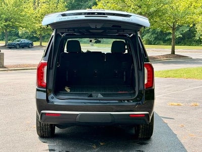 2022 GMC Yukon XL SLT