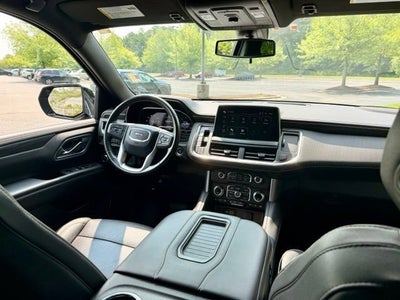 2022 GMC Yukon XL SLT