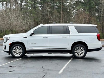 2022 GMC Yukon XL SLT