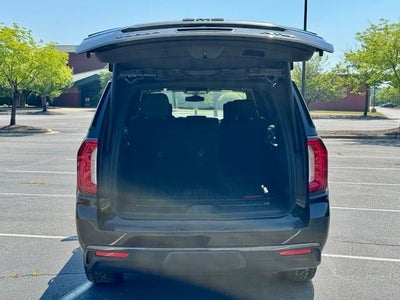 2021 GMC Yukon XL AT4