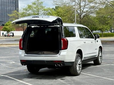 2023 GMC Yukon XL Denali