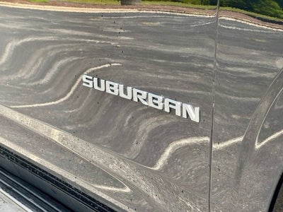 2024 Chevrolet Suburban LT