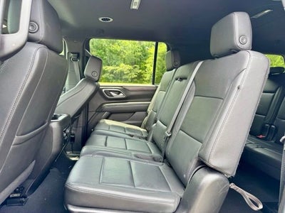 2024 Chevrolet Suburban LT
