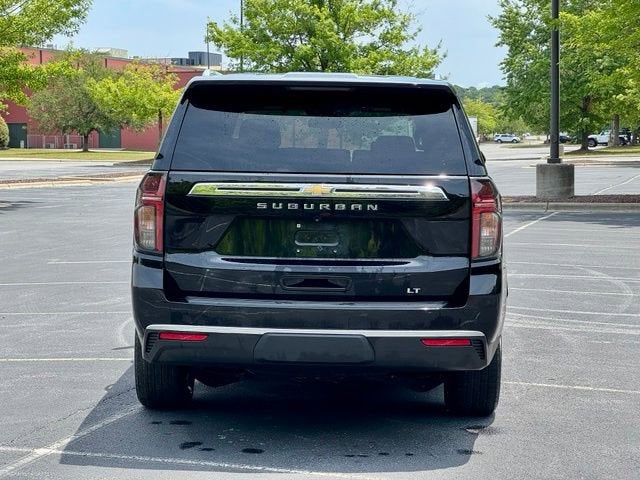2024 Chevrolet Suburban LT