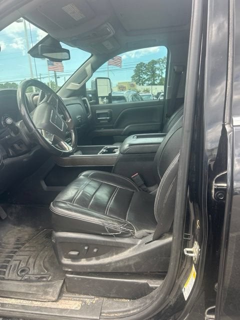 2017 GMC Sierra 2500 HD Denali