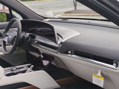 2026 Cadillac VISTIQ Luxury