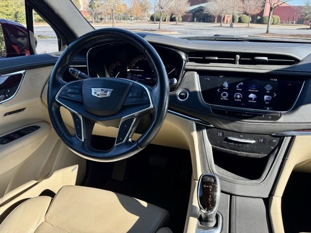 2017 Cadillac XT5 Luxury FWD