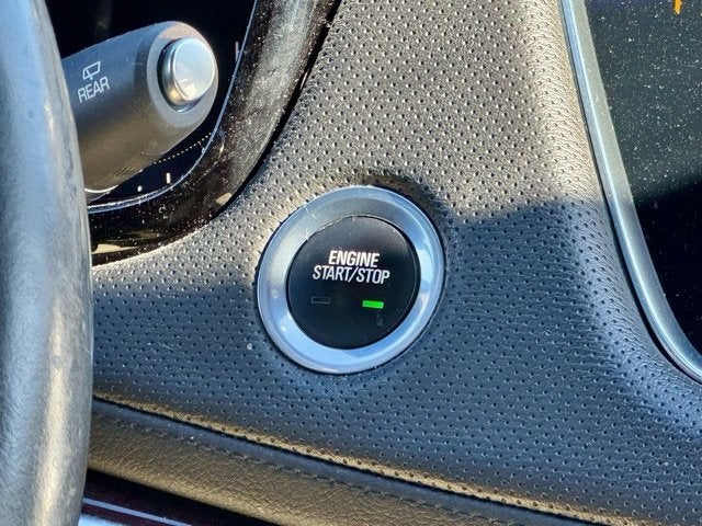 2017 Cadillac XT5 Luxury FWD