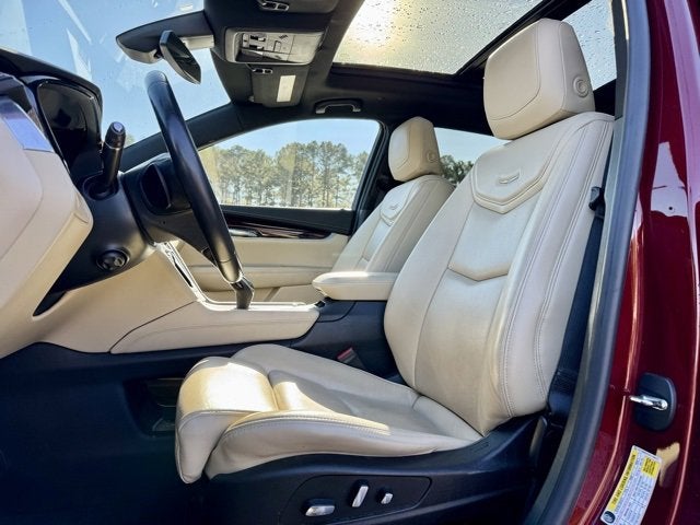 2017 Cadillac XT5 Luxury FWD