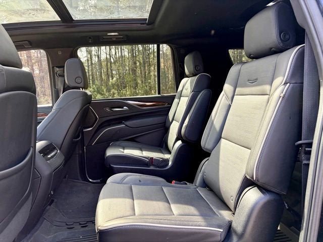 2023 Cadillac Escalade ESV Premium Luxury