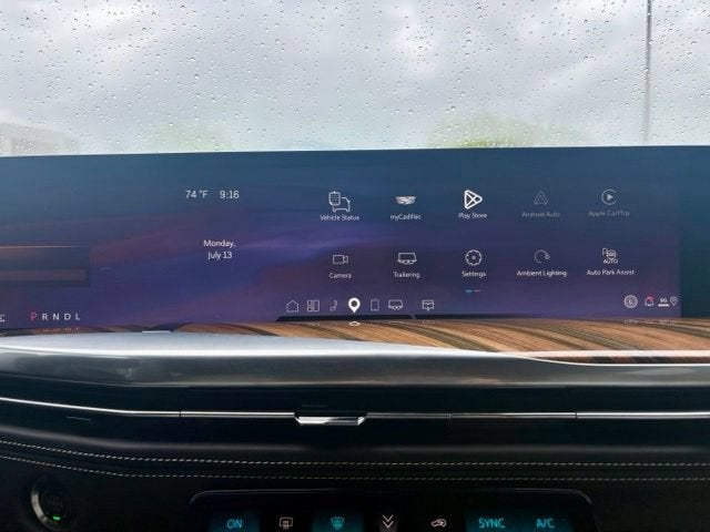 2025 Cadillac Escalade Sport Platinum