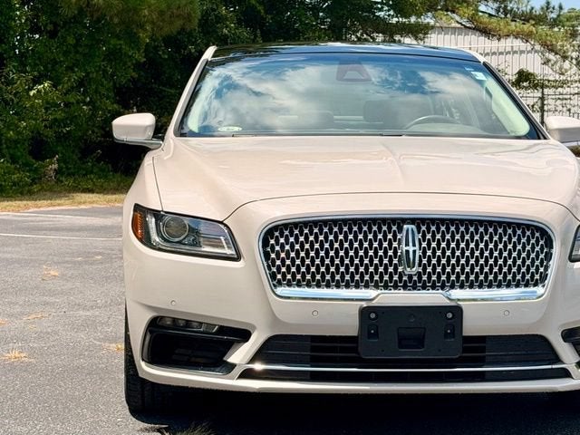 2019 Lincoln Continental Select