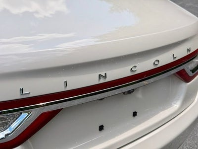 2019 Lincoln Continental Select