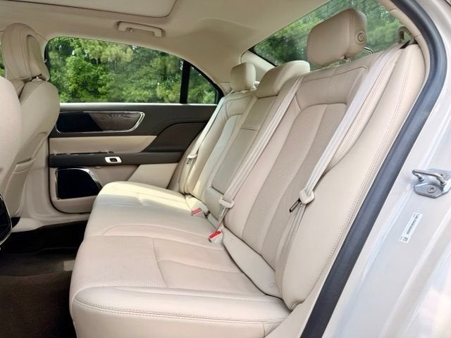 2019 Lincoln Continental Select
