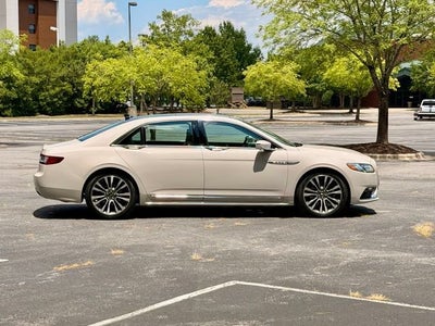 2019 Lincoln Continental Select