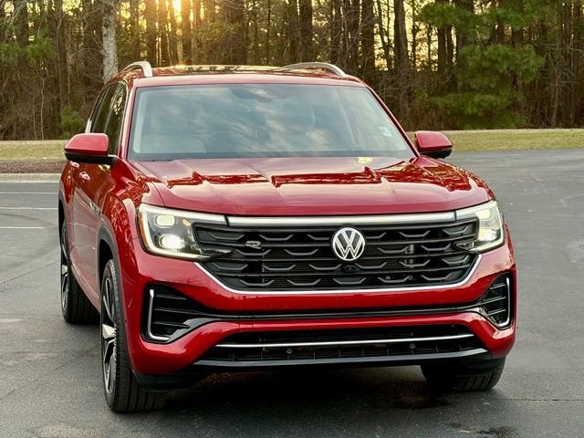2025 Volkswagen Atlas 2.0T SEL Premium R-Line
