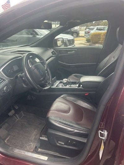2020 Ford Edge Titanium