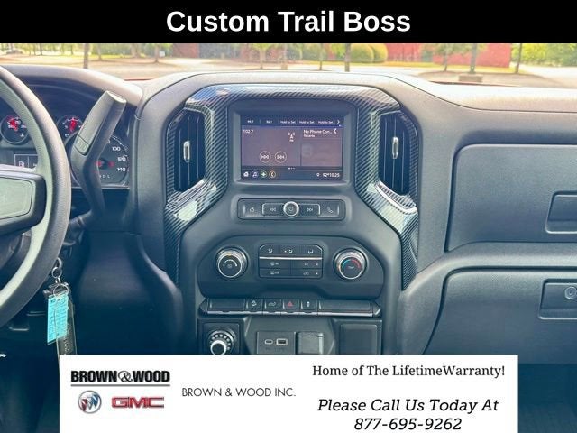 2021 Chevrolet Silverado 1500 Custom Trail Boss