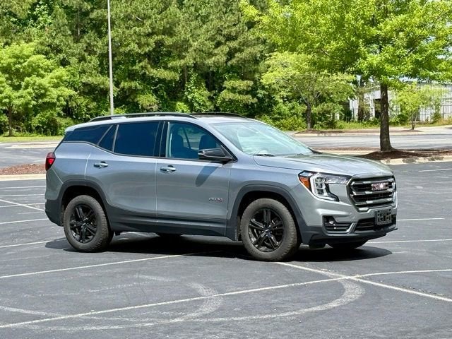 2024 GMC Terrain AT4
