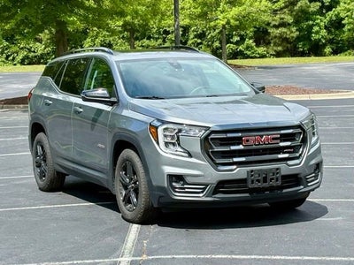 2024 GMC Terrain AT4