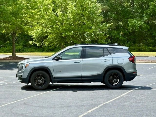 2024 GMC Terrain AT4