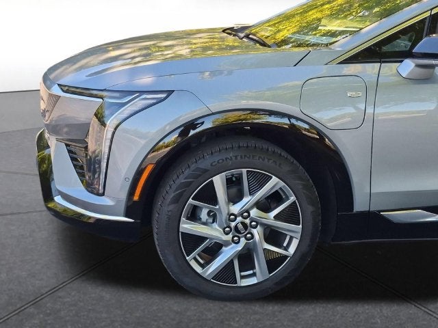 2027 Cadillac OPTIQ Luxury