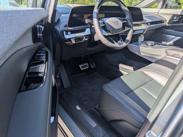 2026 Cadillac OPTIQ Premium Luxury