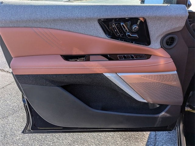 2026 Cadillac OPTIQ Premium Luxury