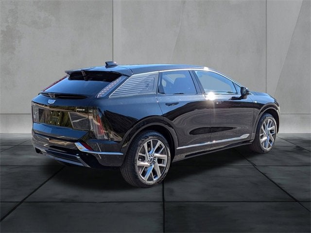 2026 Cadillac OPTIQ Premium Luxury