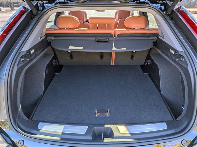 2026 Cadillac OPTIQ Premium Luxury