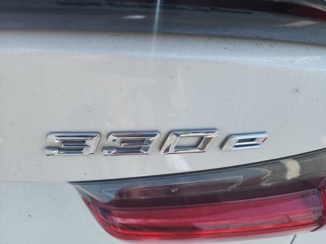 2021 BMW 3 Series 330e