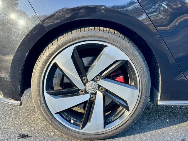 2019 Volkswagen Golf GTI S