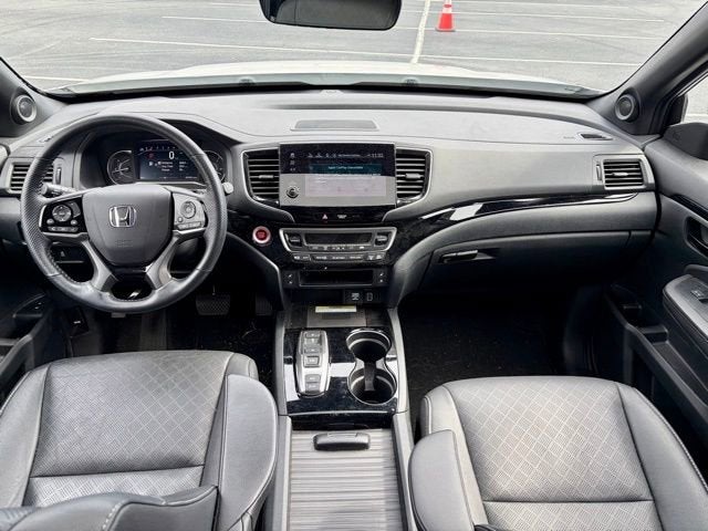 2023 Honda Passport Elite