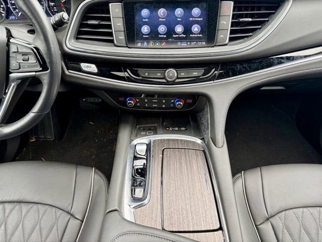 2024 Buick Enclave Avenir