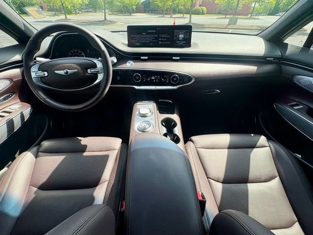 2024 Genesis GV70 2.5T