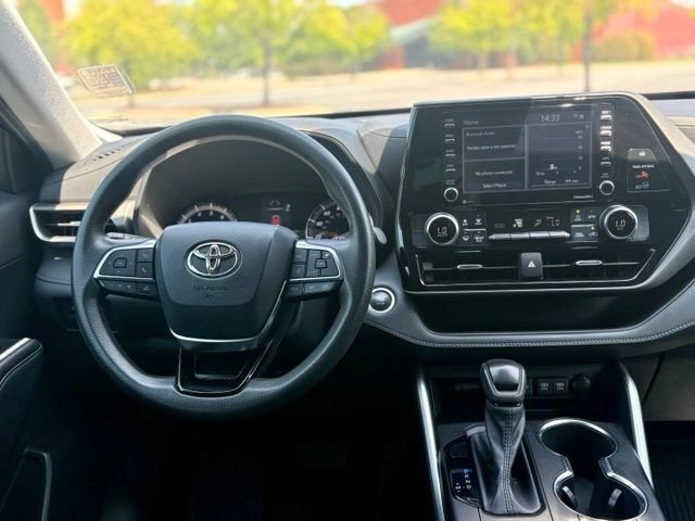2021 Toyota Highlander L