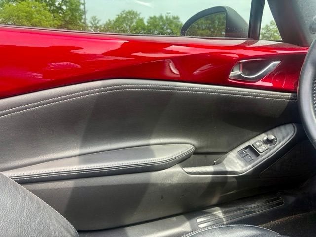 2022 Mazda Mazda MX-5 Miata RF Grand Touring