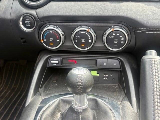 2022 Mazda Mazda MX-5 Miata RF Grand Touring