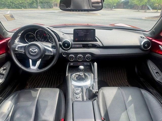 2022 Mazda Mazda MX-5 Miata RF Grand Touring